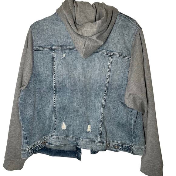 Torrid Women's Denim and Fleece Hooded Trucker Jacket Size 3 - Picture 5 of 7